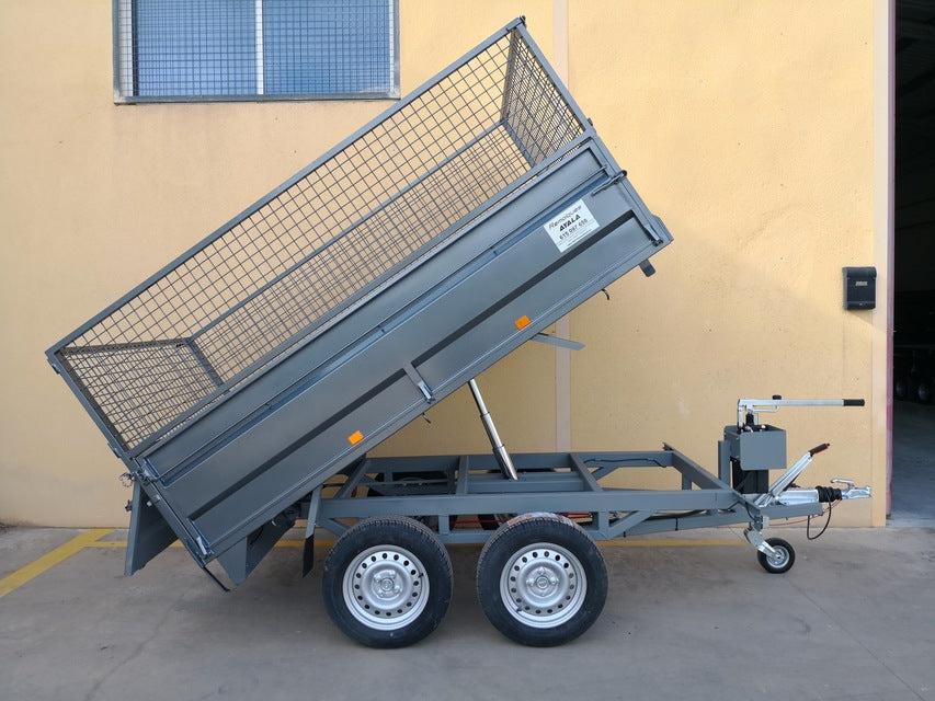 Remolque basculante hidráulico 2 ejes 2.500 x 1.700 x 500 – Ruedas por debajo –