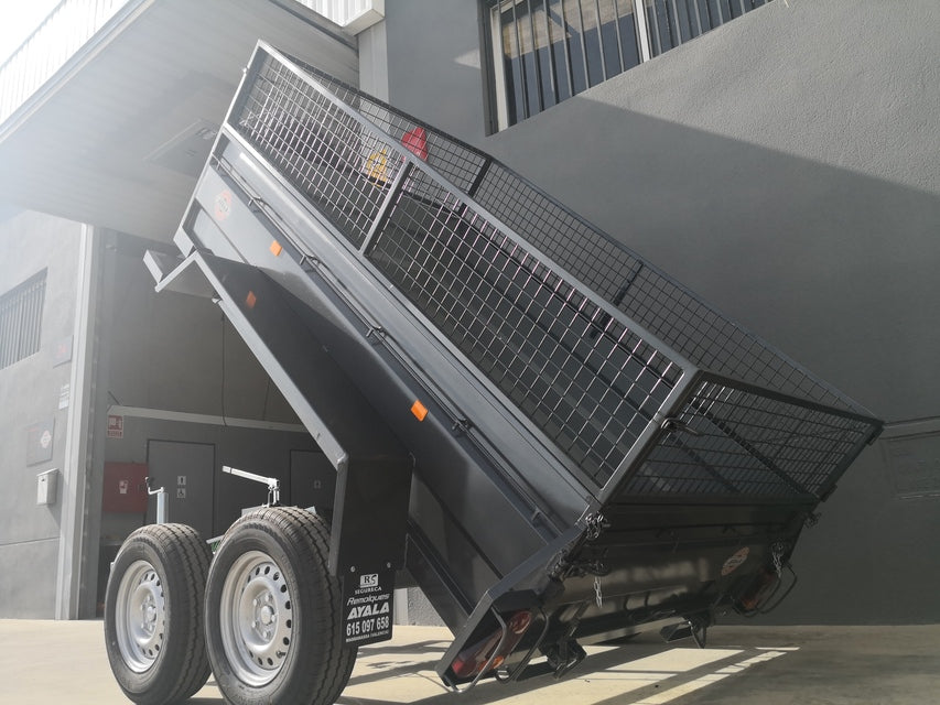Remolque basculante hidráulico 2 ejes de 1.350 kg + ruedas 185 r14c