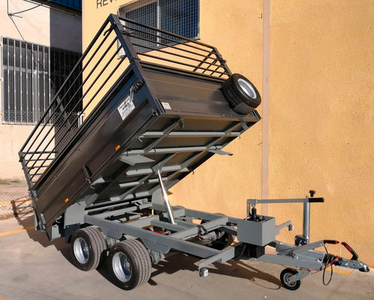 Remolque basculante hidráulico 2 ejes 2.500 x 1.800 x 500 – Ruedas por debajo –